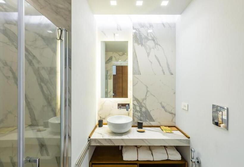 اتاق لوکس با چشم‌انداز دریا, B&b Civico 33