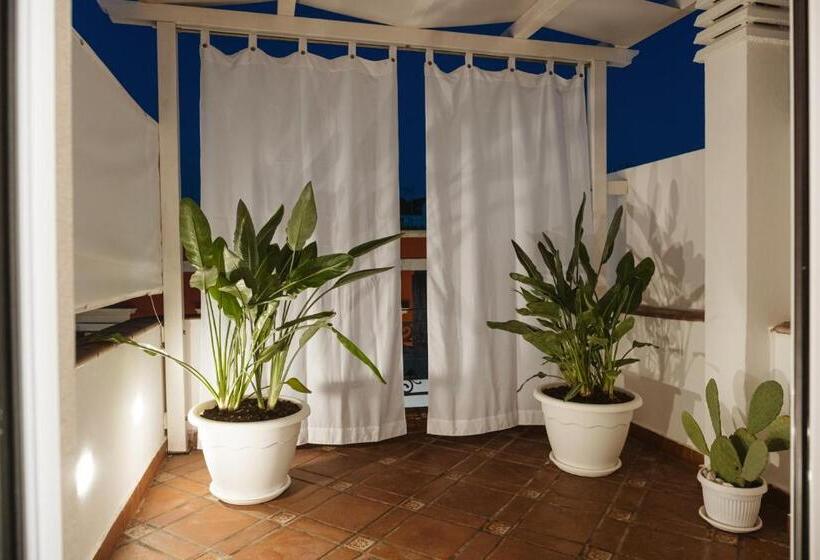 Номер Стандарт с Террасой, Albergo Diffuso Dimora Rossi Charme B&b