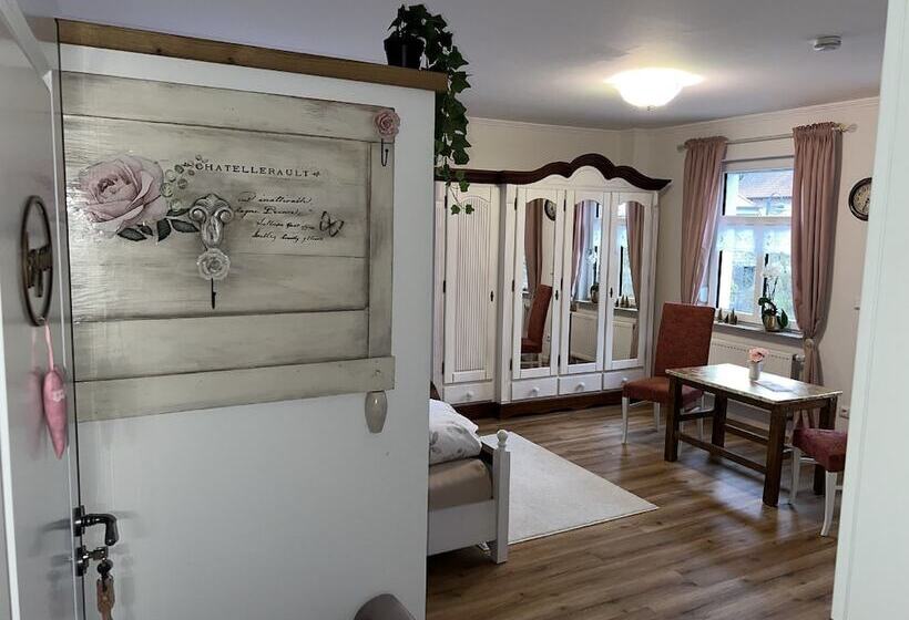 Номер Стандарт, Der Moserhof