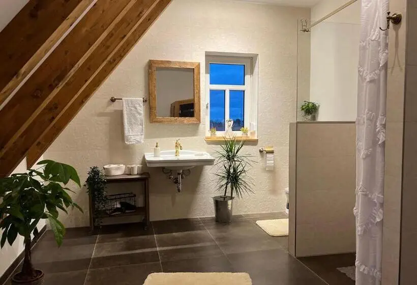 Huoneisto 2 Makuuhuonetta, Der Moserhof