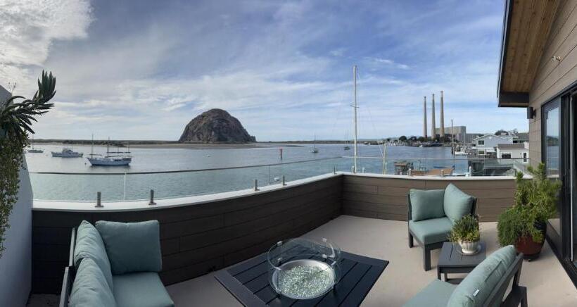 جناح سوبيريور مطل علي البحر, Harborwalk Inn