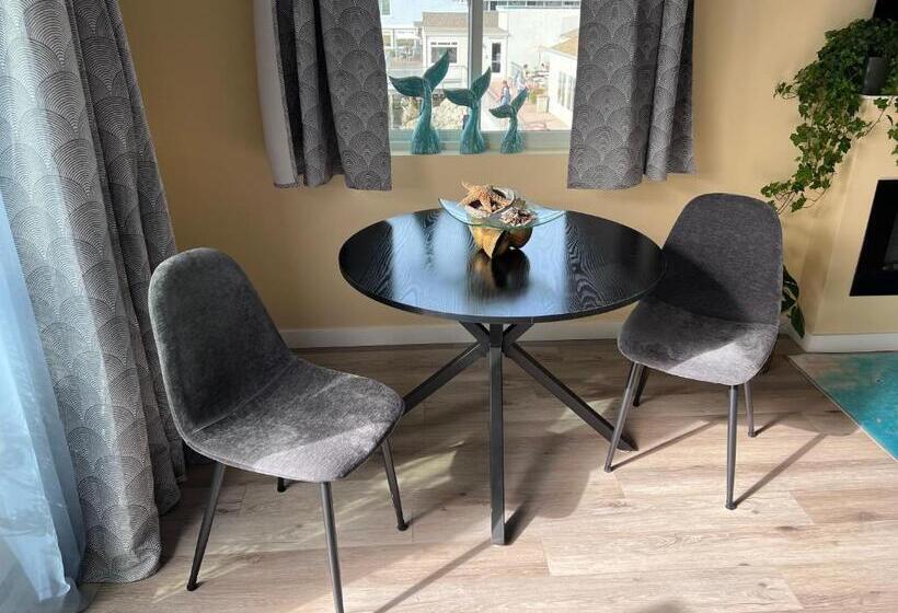 جناح سوبيريور مطل علي البحر, Harborwalk Inn