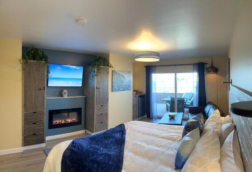 جناح سوبيريور, Harborwalk Inn