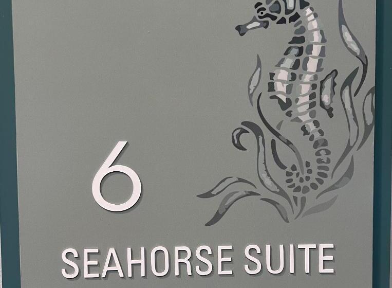 غرفة سوبيريور, Harborwalk Inn