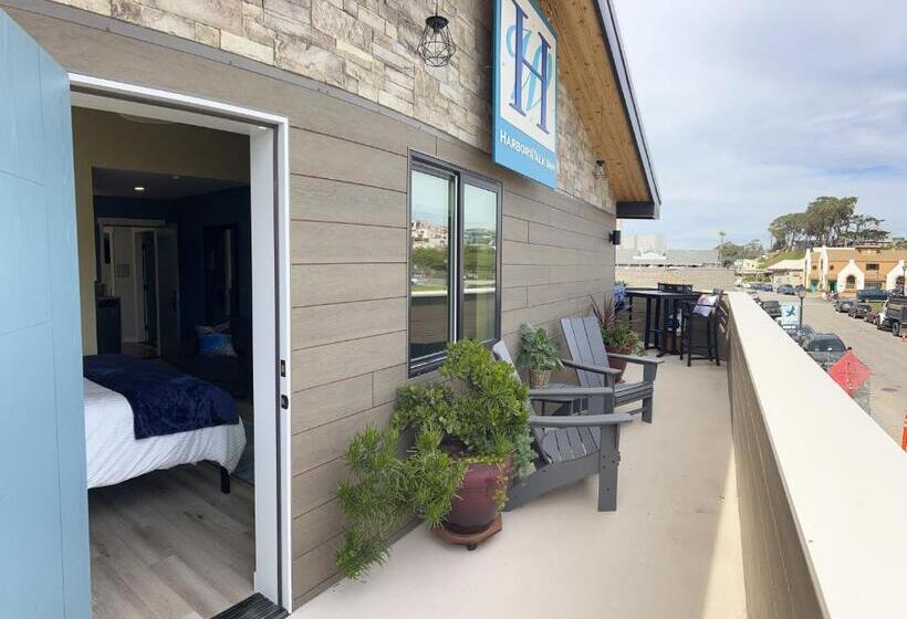 جناح جونيور مزوَّد بتراس, Harborwalk Inn