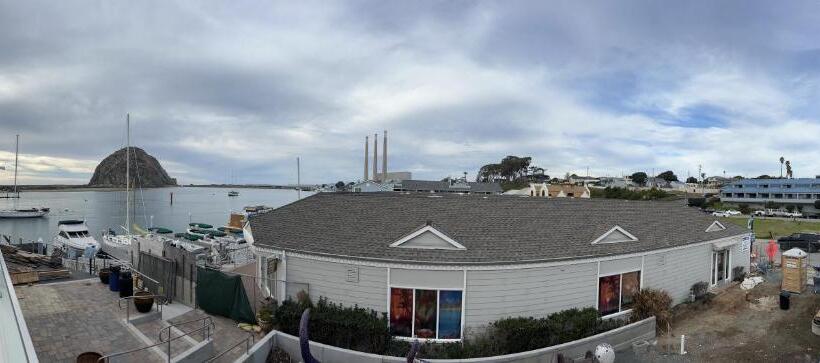 جناح سوبيريور, Harborwalk Inn