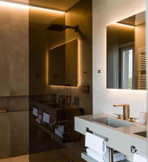 اتاق استاندارد با بالکن, Boutique Hotel Hoh