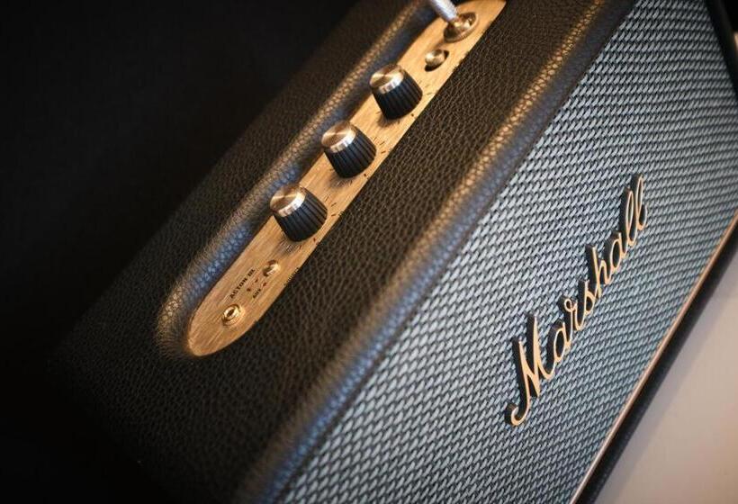 جناح جونيور, Estimar Valencia