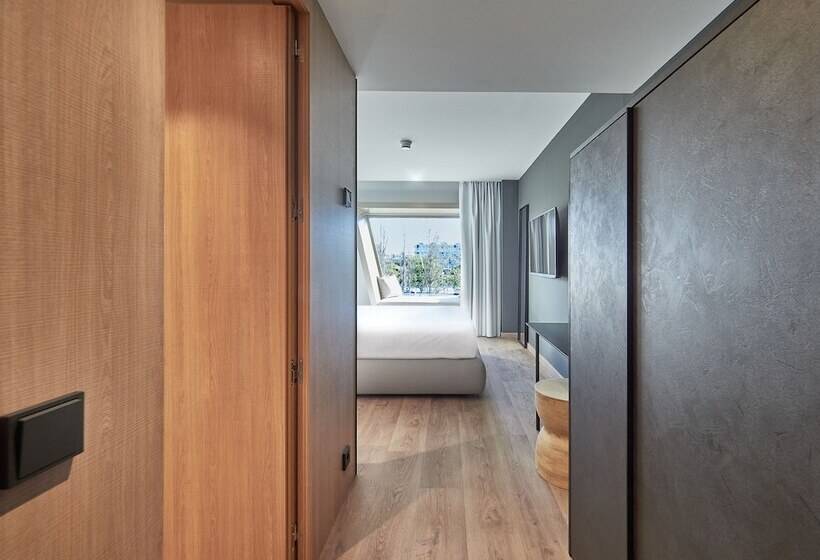 Номер Стандарт, Sb Win 4 Sup