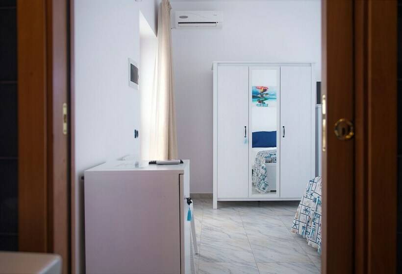 Номер Стандарт, San Giovanni