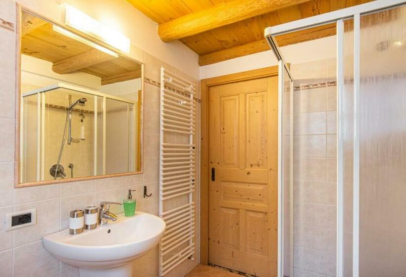 스탠다드 트리플 룸, Agriturismo Maso Santa Libera
