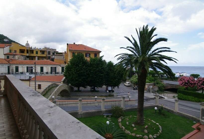 Triple Room Sea View, Albergo Madri Pie