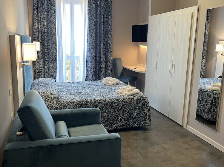 Triple Room Sea View, Albergo Madri Pie