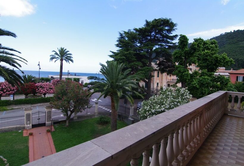 Triple Room Sea View, Albergo Madri Pie