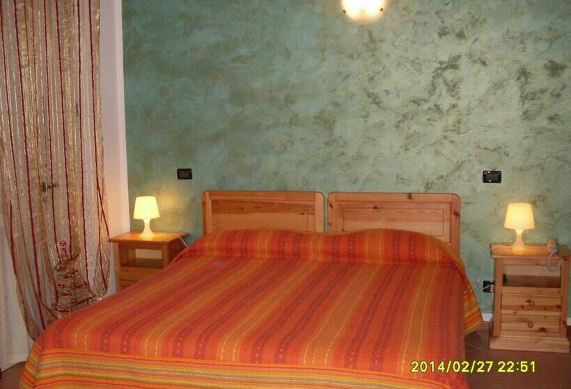 スタンダードルーム, Albergo Quattro Pini