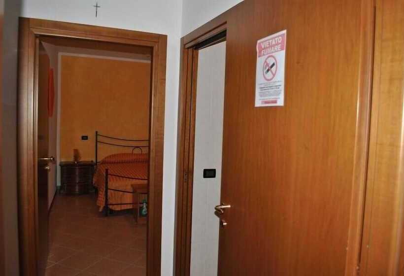 带1个卧室的公寓, Albergo Quattro Pini