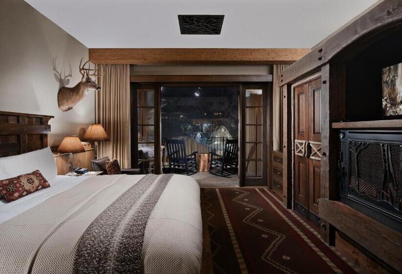 キングサイズベッドのスタンダードルーム, Big Cypress Lodge