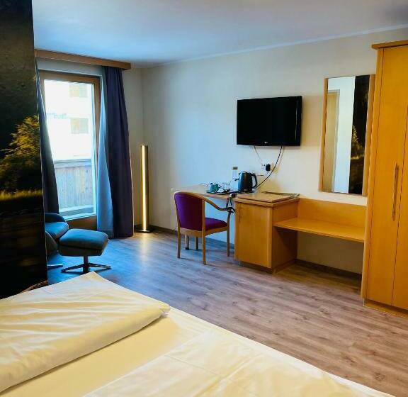 חדר סטנדרט עם מרפסת, Acherl