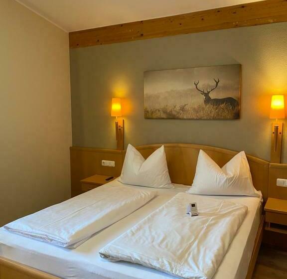 חדר סטנדרט, Acherl