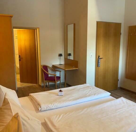 חדר סטנדרט, Acherl