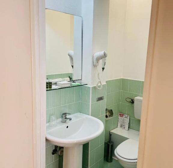 اتاق استاندارد سه تخته با بالکن, Casa Verga