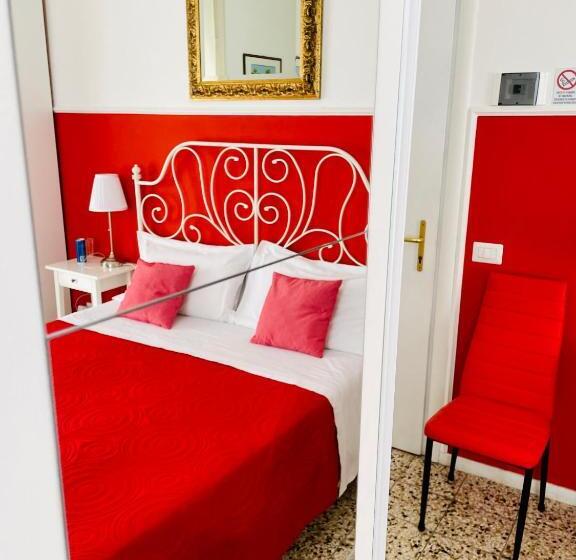 اتاق لوکس سه تخته, Casa Verga