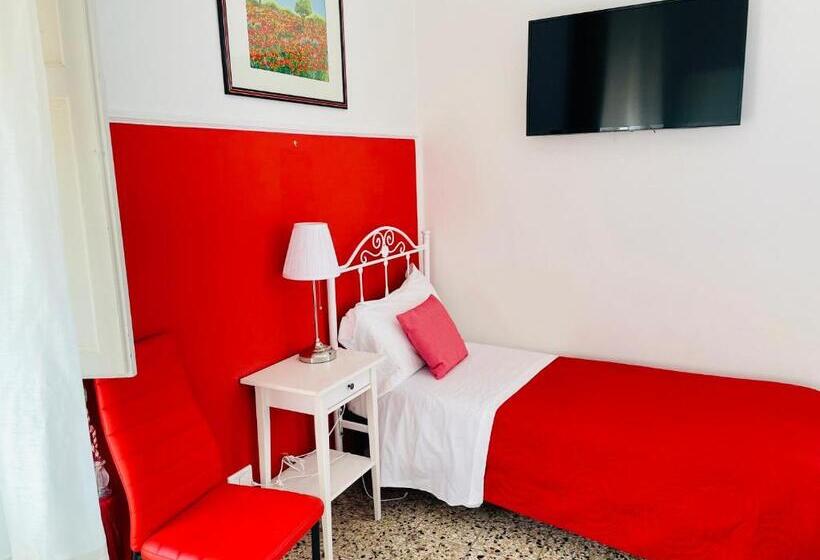 اتاق لوکس سه تخته, Casa Verga