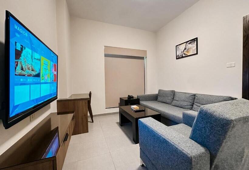 سوییت لوکس, Celino