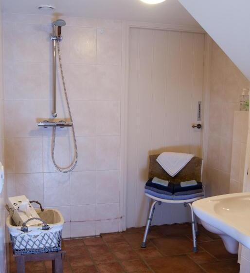 コンフォートルーム, De Martiene Plats B&b & Appartement