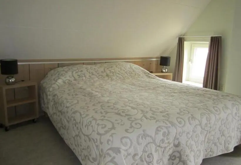 Huoneisto 2 Makuuhuonetta, De Martiene Plats B&b & Appartement