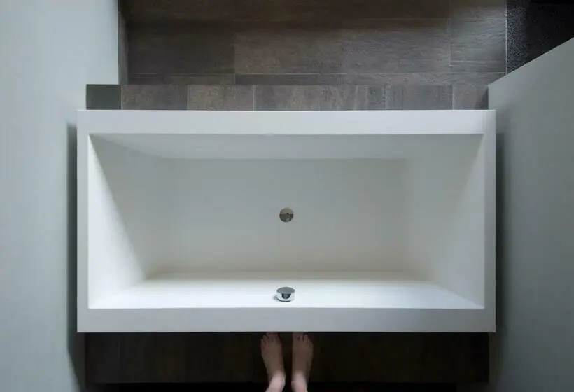 Comfort-huone, Feldmilla Design