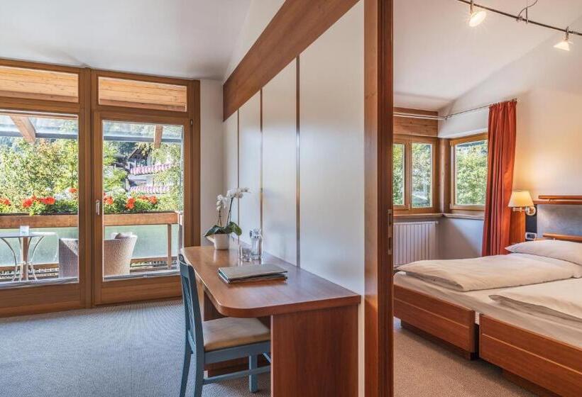 家庭套房, Feldmilla Design