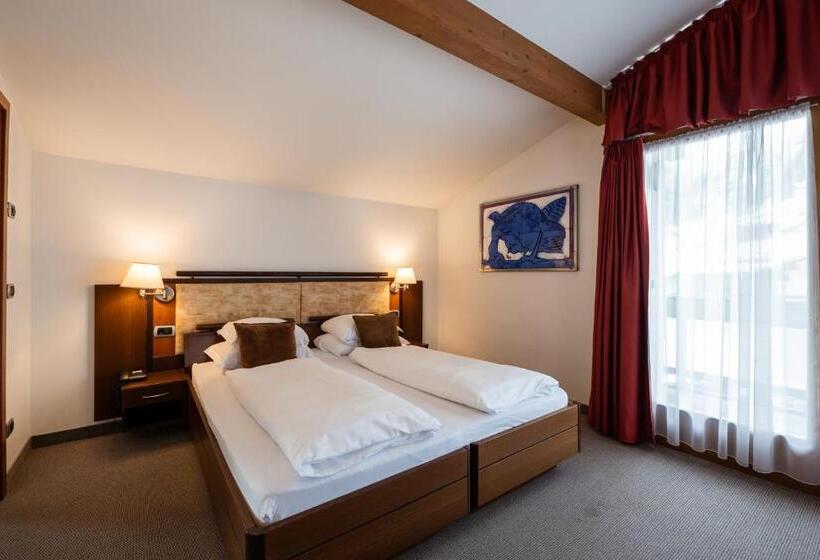 家庭套房, Feldmilla Design