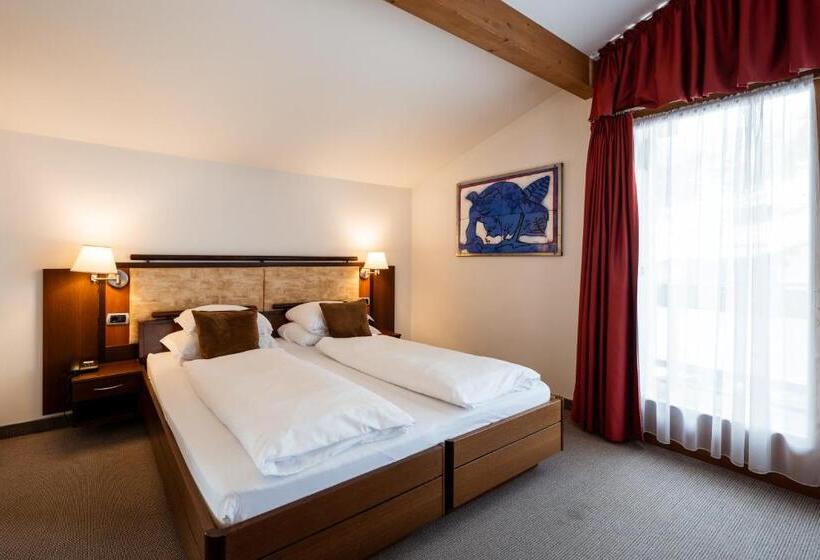 家庭套房, Feldmilla Design