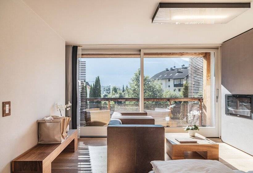 豪华房间, Feldmilla Design