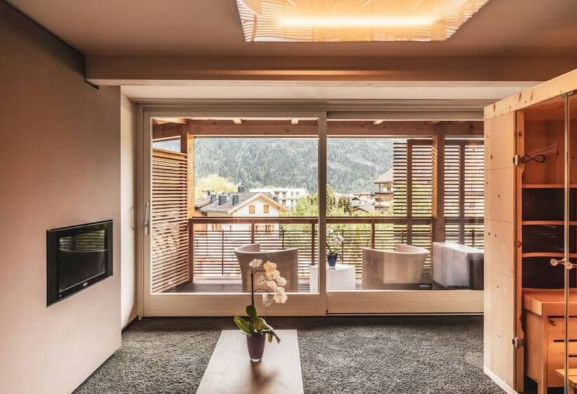 豪华房间, Feldmilla Design