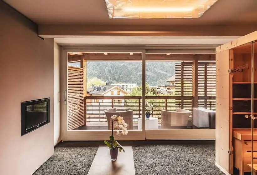 Deluxe-huone, Feldmilla Design