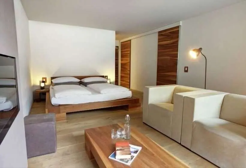 Comfort-huone, Feldmilla Design
