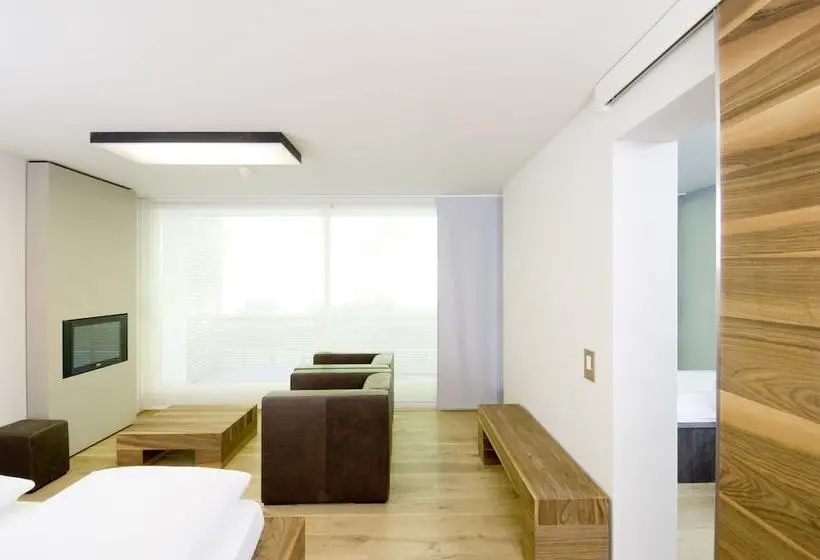 Comfort-huone, Feldmilla Design