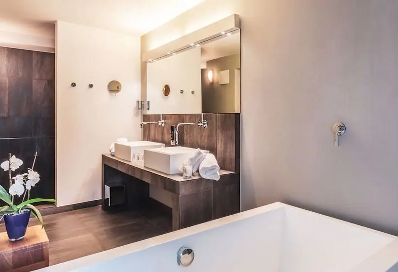 Comfort-huone, Feldmilla Design