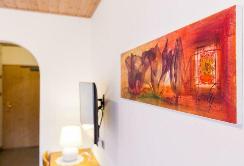 Четырехместный Номер Стандарт, Goldene Rose