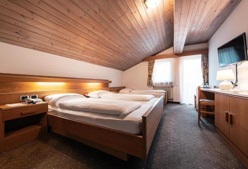 Номер Стандарт Трехместный, Goldene Rose