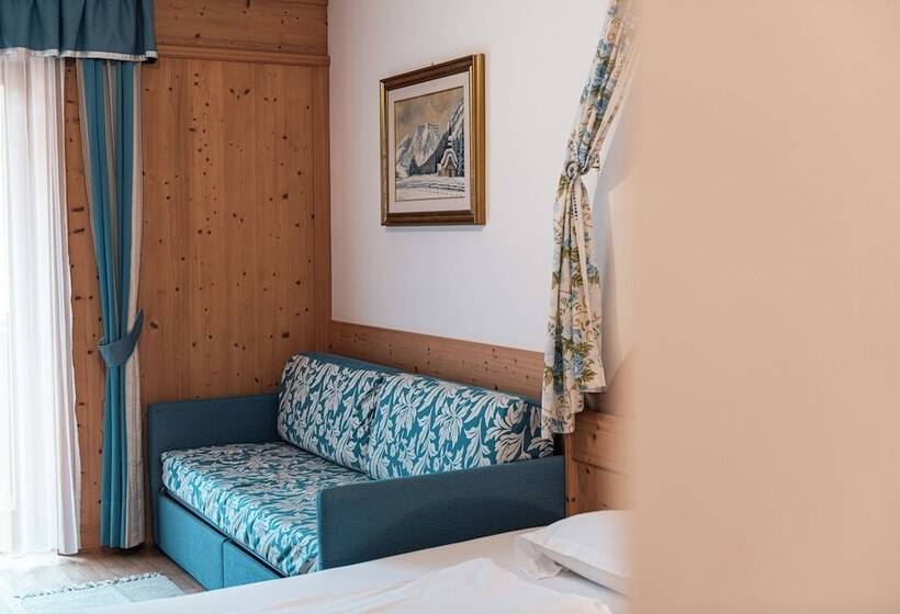 Номер Стандарт Индивидуальный, Goldene Rose