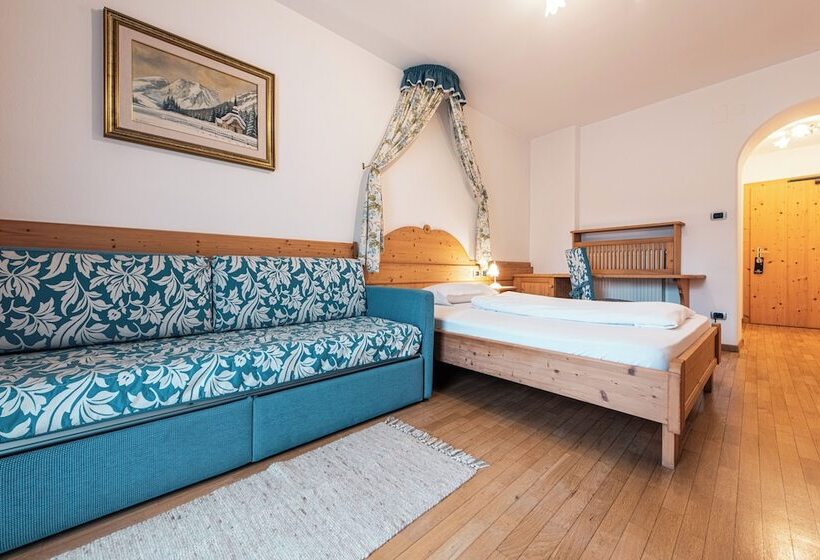 Номер Стандарт Индивидуальный, Goldene Rose