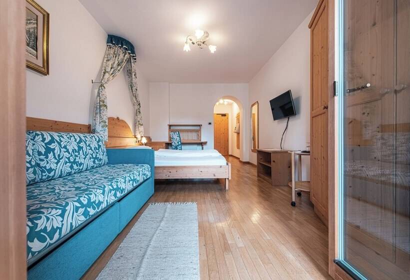 Номер Стандарт Индивидуальный, Goldene Rose