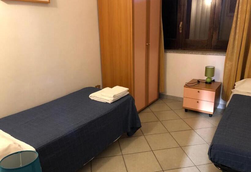 דירת חדר בקומת קרקע, Il Nido Dei Gabbiani