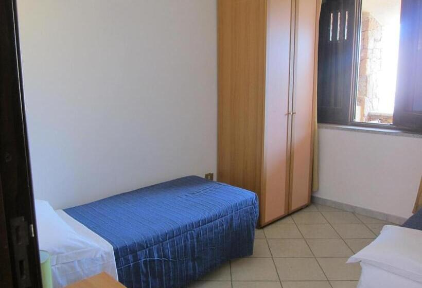 דירת חדר בקומת קרקע, Il Nido Dei Gabbiani