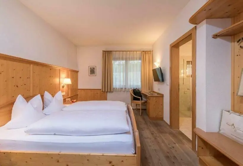 Standard-huone, Jonathan