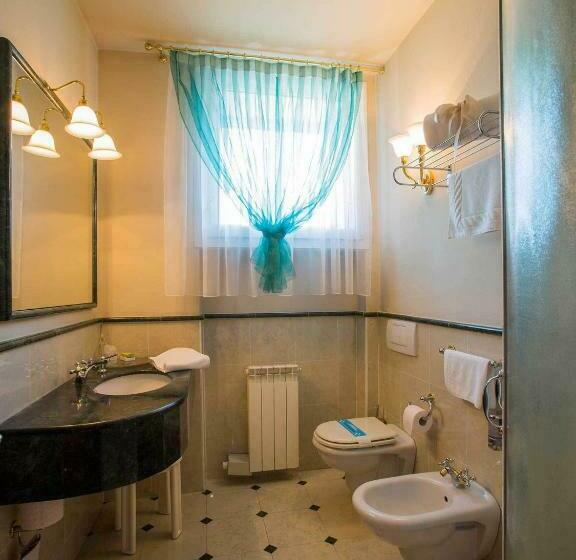 Quarto Estandar Individual, Le Muse