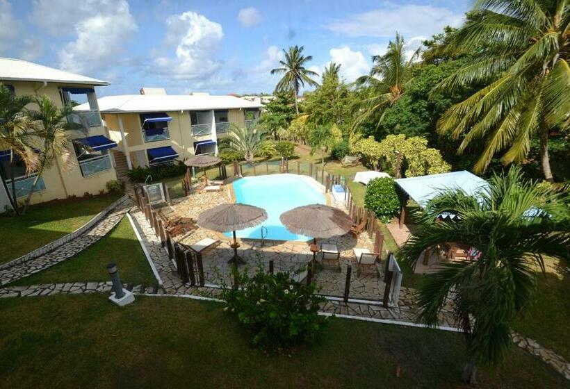 استودیوی استاندارد, Les Créolines